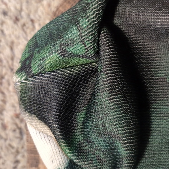 Offical NFL Beanie Green Bay Packers Tie Dye Splash 2023 Winter Hat DRAFT READY - Picture 5 of 11